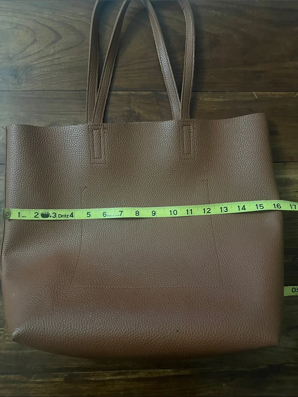 Benetton Classic Leather Tote Bag in Rust Brown